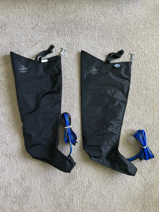 Other - Pair of Bio Compression BioTAB Medium 32” Leg Sleeves Lower Extremity 3045-M Set